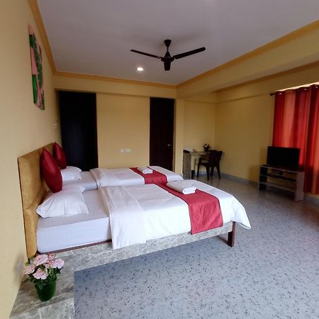 Brit'S Palace Goa Agacaim Exterior photo